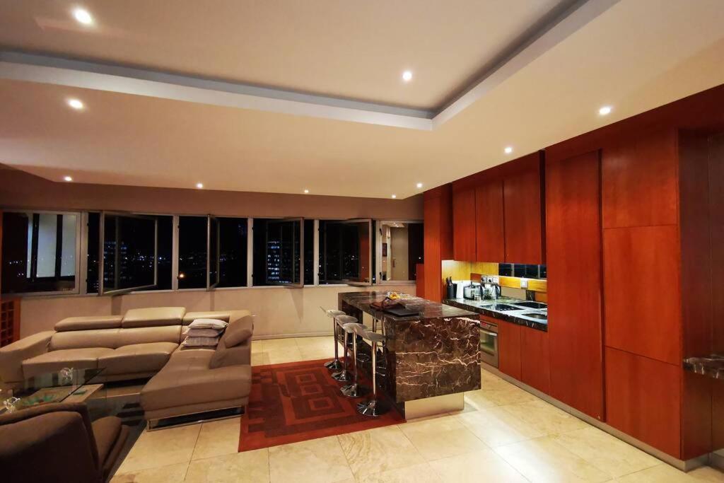 Apartament 1507-Amazing Views & Unique Joburg Cbd Luxury Johannesburg Zewnętrze zdjęcie